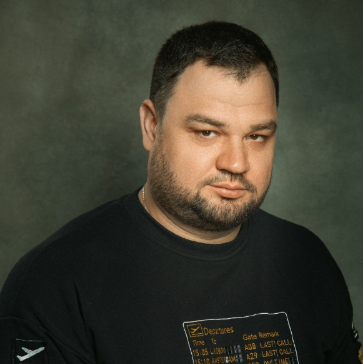 Павел Скоробогатов